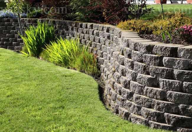 220506213352_220407184334_All You Need to Know About Retaining Walls.jpg